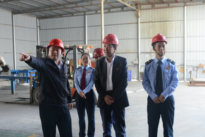 西寧市稅務(wù)局黨委書記、局長劉興華蒞臨 青海物產(chǎn)工業(yè)投資有限公司調(diào)研