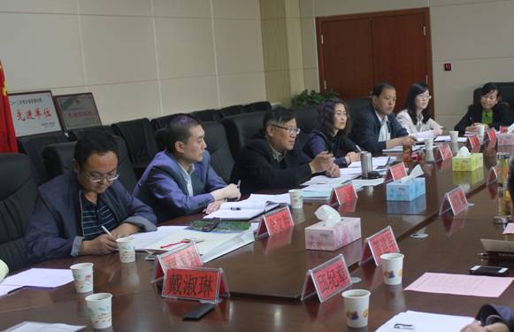 協(xié)調(diào)對(duì)接，有序推進(jìn)保稅物流中心項(xiàng)目建設(shè)