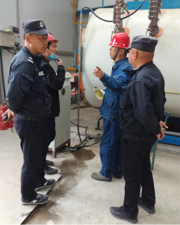 狠抓安全生產(chǎn)  強化安全基礎(chǔ)	&ensp;