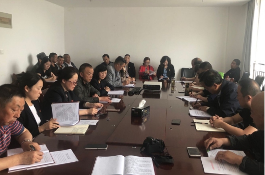 物產(chǎn)配送公司所屬黨支部召開&ldquo;不忘初心、牢記使命&rdquo;主題教育專題研討會(huì)